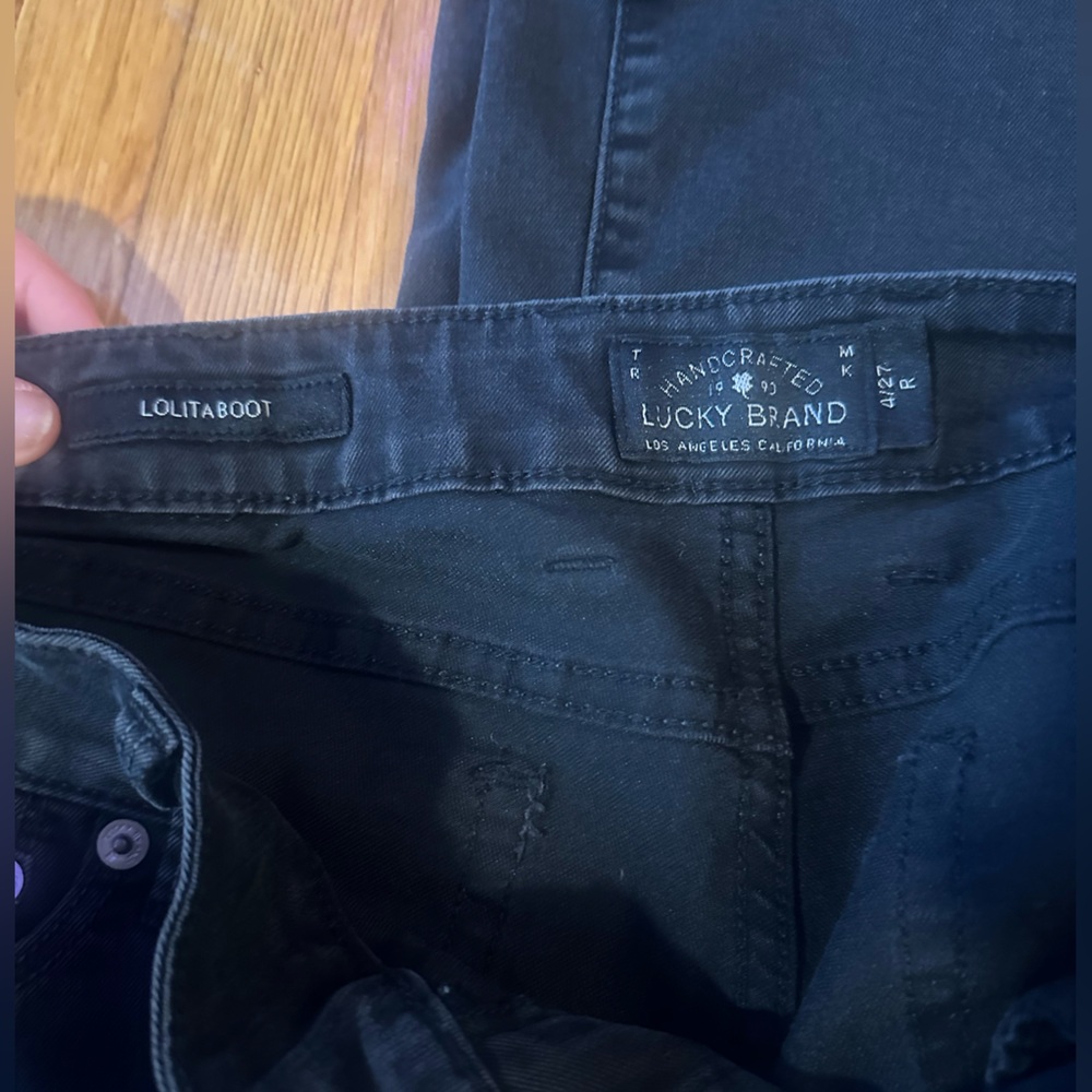 Lucky Brand Women's Dark Wash Jeans - Picture 4 of 5